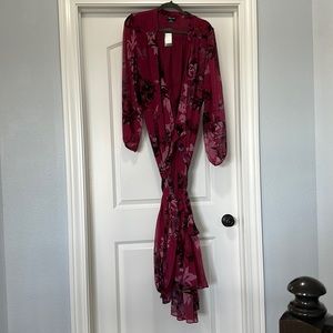 City Chic Sunset Floral Maxi Dress. Size 22